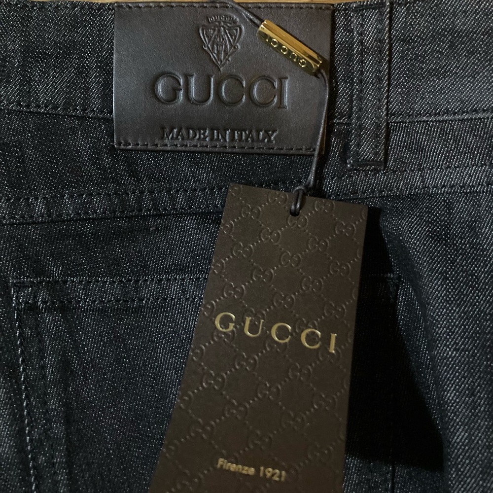 Gucci new straight black denim